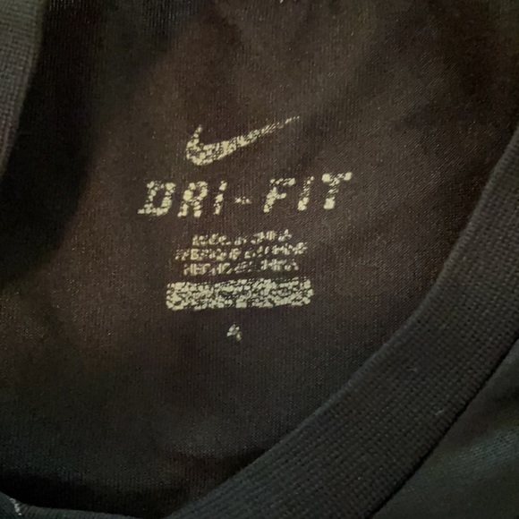 Complete Nike Dri-Fit Collection 1 Hoodie, 1 Long Sleeve, 1 Tee size 4T - Picture 9 of 15